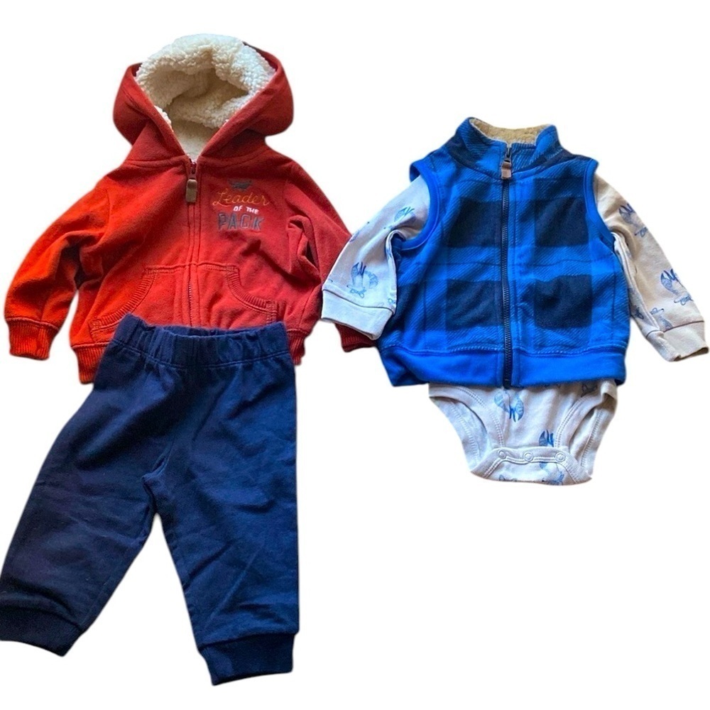 Carter’s 💗Bundle Of 2💗 Fleece Lined Fox Hoodie Set & Blue Checkered Vest Onesie